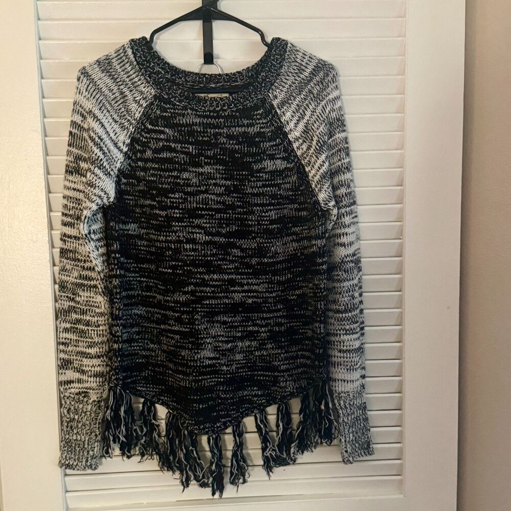 Hollister Women's Y2K Black & Gray Fringe Crewneck Raglan Sweater Size Small